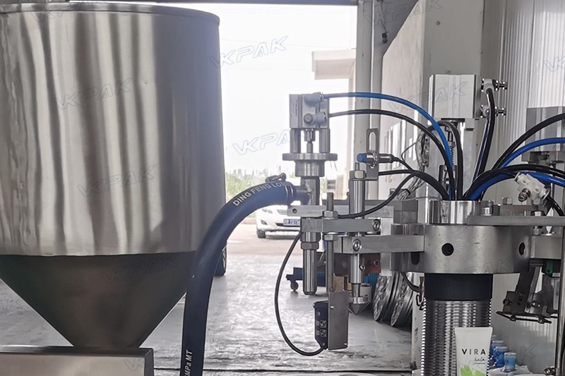 Sistem za polnjenje cevi