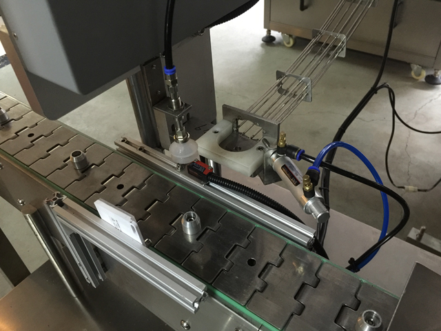 trakovi skrčljivo pakiranje.jpg