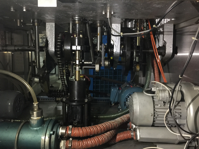 internal structure for filling sealing machines cevi polnjenje tesnjenje znotraj stroja.jpg