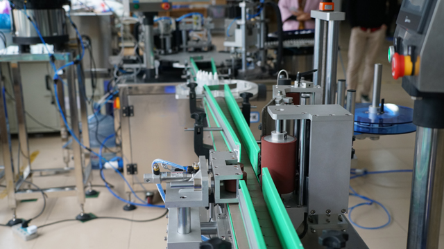 polnilo zapiranje labeling.jpg