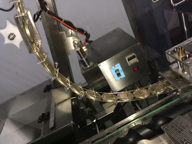 CAPS Feeding system automatic.jpg