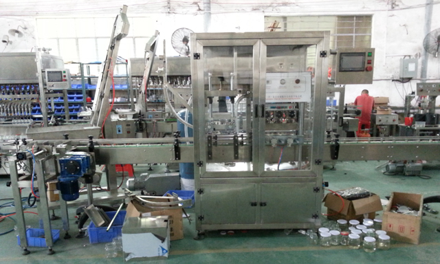 avtomatsko vakuumsko zapiranje