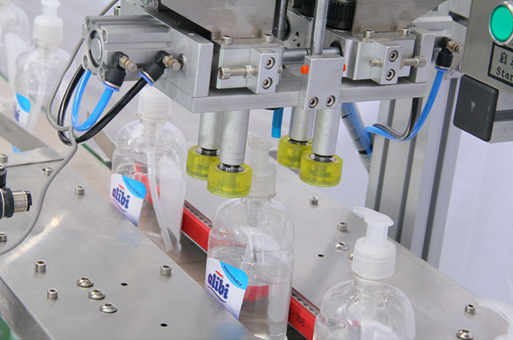 screw capping machine navojna oprema za zapiranje.jpg