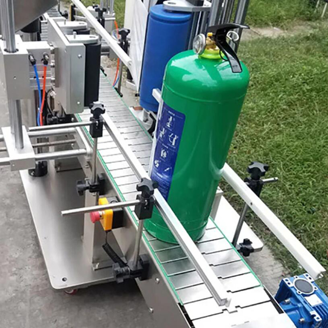 etiketirni stroj cylinder.jpg