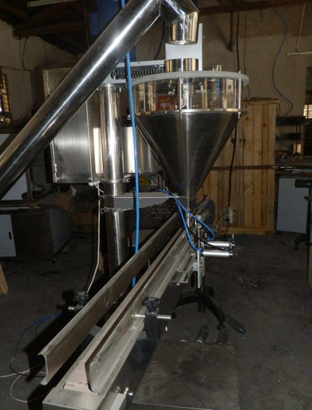 lateral shot for auger filling machine powder polžna polnila tovarna moke.jpg