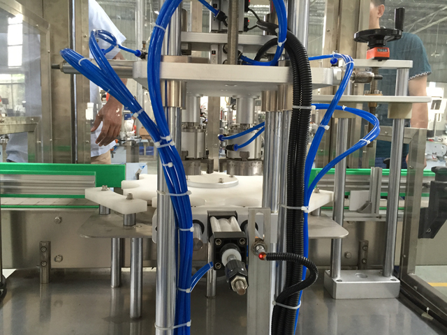 HRBTNA STRAN za glavno telo strojev za vakuumsko zapiranje.jpg