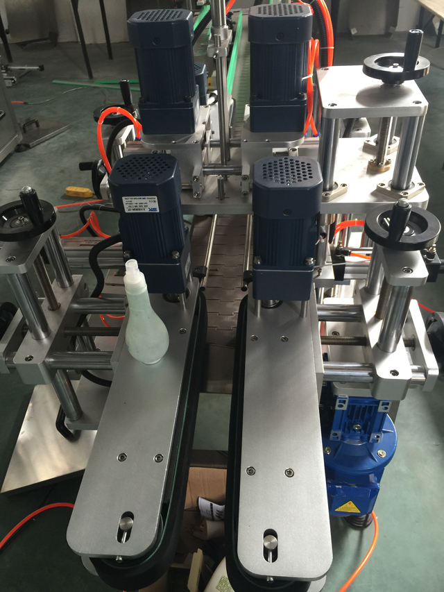 sistem za razdeljevanje kozarcev.jpg