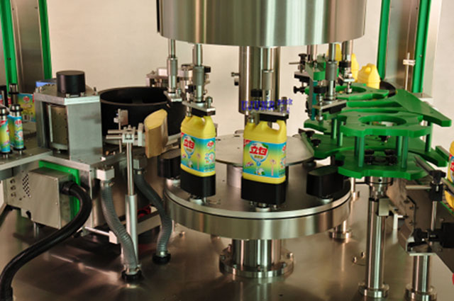 nalepka za vroče taljenje.jpg