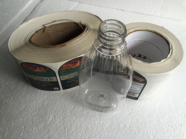 PLOŠČATE STEKLENICE etiketirni stroj zvitki etiket (2).jpg