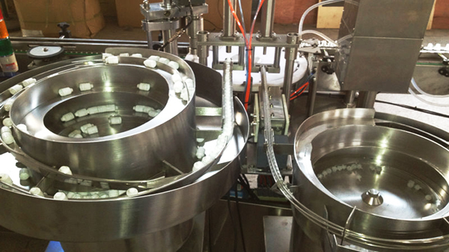 polnilna linija E tekočina.jpg