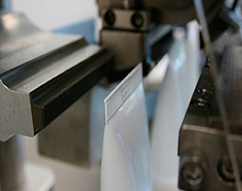 ultrasound tubes sealer equipment oprema za tesnjenje ultrazvočnih cevi