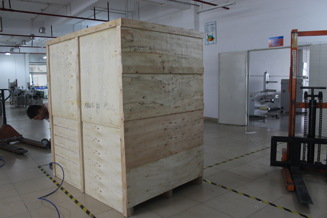 lesena embalaža za horizontalno etiketiranje (3).JPG