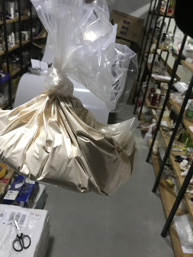 vzorci PUDRA v prahu (2).JPG