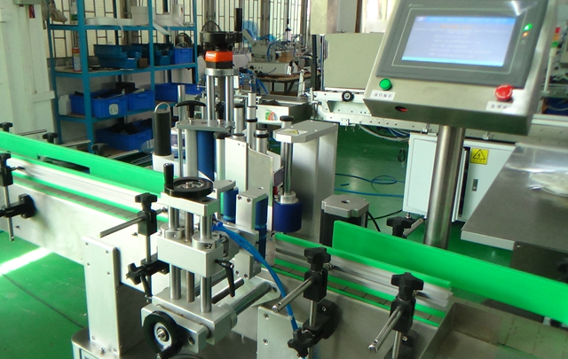 zapri sliko za etiketirni stroj.jpg