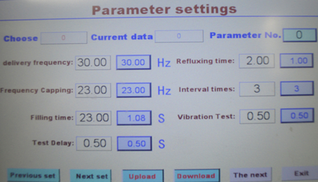 automated capping machine with touch screen controlling system stroj za zapiranje zaslona na dotik.jpg