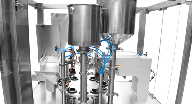 stroj za polnjenje tub (5).jpg