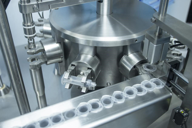 linija za polnjenje brizg (5).jpg