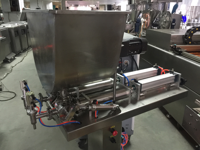 navpične polnilne šobe.JPG