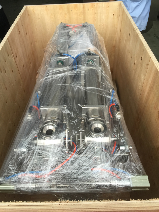 LESENI kovček za polnilo.JPG