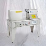 Polavtomatska oprema za ultrazvočno varjenje in tesnjenje plastičnih cevi