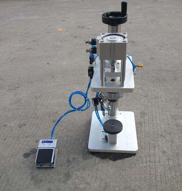 perfume pneumatic crimper equipments parfumski pnevmatski stiskalnik.jpg