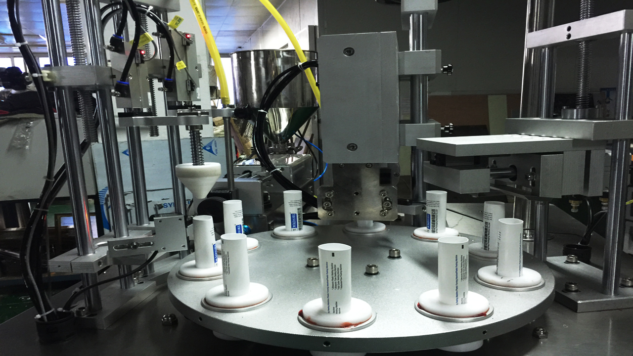 rotary filling sealing machine rotacijsko polnjenje ultrazvočnih cevi sealing.jpg