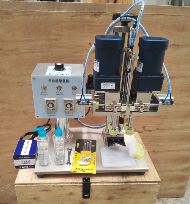 stroj za zapiranje z navojem.jpg