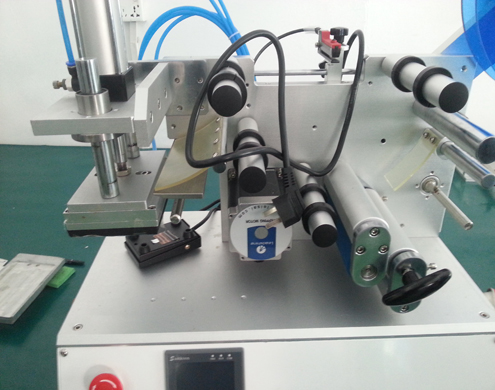 oprema za etiketiranje ravnih površin (3).jpg