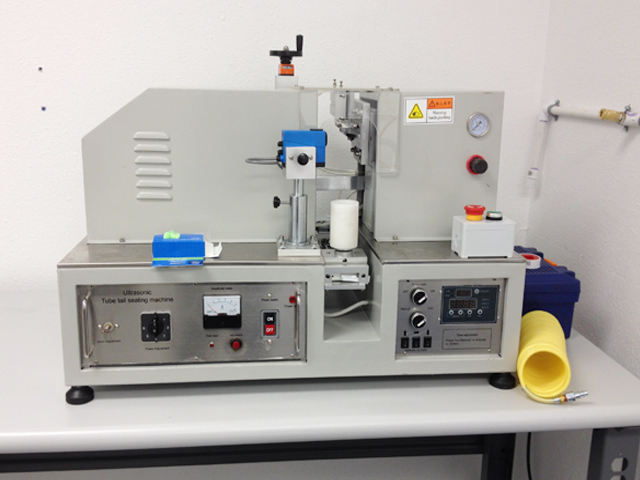 oprema za ultrazvočno tesnjenje.jpg