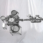 Stroj za zapiranje z vodoravnimi nalepkami za polnjenje majhnih epruvet